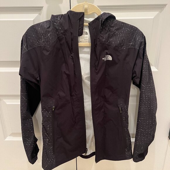 North Face Rain Jacket - Picture 1 of 4